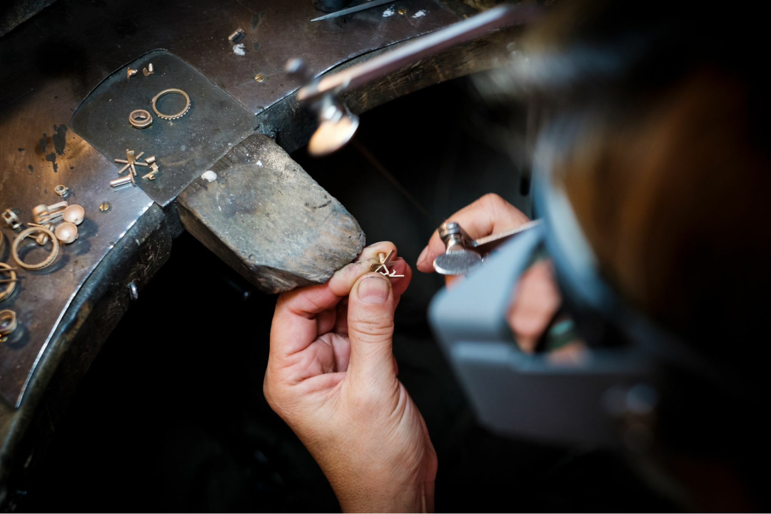 jewelry-repair jewelry-repair
